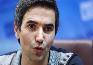محمد کشاورز با گیتی پسند ماند