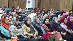 دعوت طالبان از برخی بانوان مطرح افغانستان برای نمایندگی از این گروه در نشست قطر