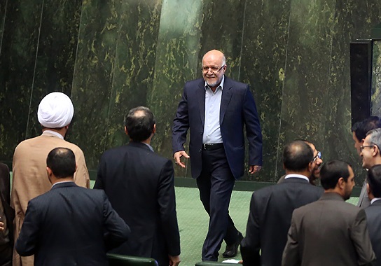 نماینده اهواز از پاسخ وزیر نفت قانع شد