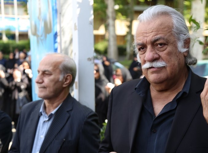 استاد کهندل غریبانه به خاک سپرده شد/ واقعاً متاسفم!