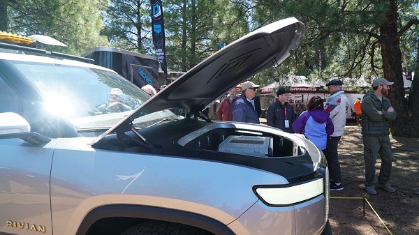 خودرو الکتریکی Rivian R1T خودرویی بی&zwnj;نظیر برای سفرهای برون شهری