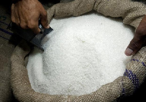 ۸ تن شکر در مهاباد توزیع شد