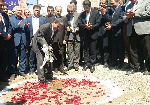 کلنگ زنی بزرگترین مجتمع خدماتی، رفاهی و درمانی خوی با حضور استاندار