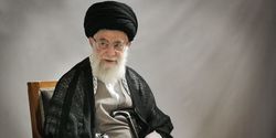 دیدار رمضانی شاعران با رهبر انقلاب