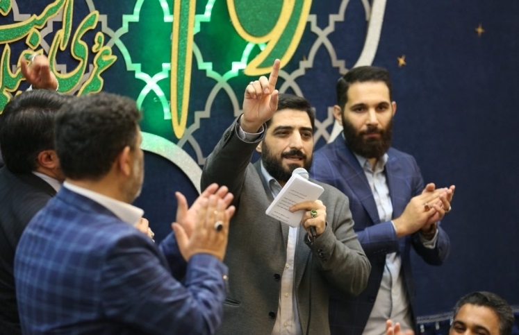شب ماندگار ناحیه مقداد به یاد کریم اهل بیت (ع) / وقتی امام حسنی ها، برای پیشوای دومشان، سنگ تمام گذاشتند شب ماندگار ناحیه مقداد به یاد کریم اهل بیت (ع) / وقتی امام حسنی ها، برای پیشوای دومشان، سنگ تمام گذاشتند