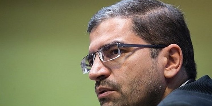 قازی زاده هاشمی: تعداد امضاها برای استیضاح وزیر ورزش افزایش یافته