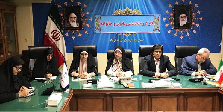 ضرورت مطالبه رفع مشکلات واحد های تولیدی زنان کارآفرین