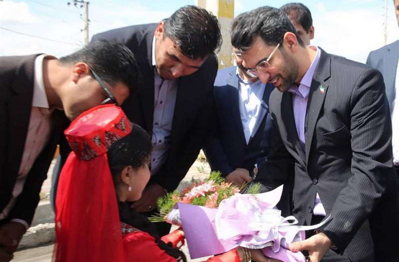 افتتاح پروژه&zwnj; ارتباطی استان آذربایجان غربی با دستور رئیس&zwnj;جمهور