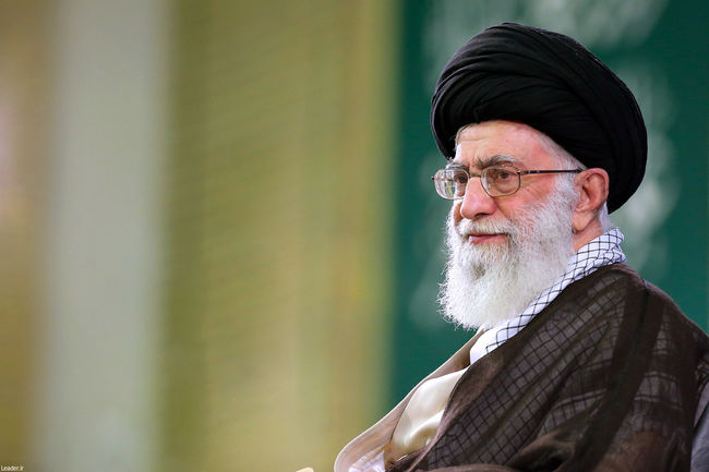 هر قدر خودمان اراده کنیم نفت را صادر می‌کنیم/ این دشمنی بی‌جواب نخواهد ماند/ «رونق تولید» یکی از ارکان اصلی اقتصاد مقاومتی است