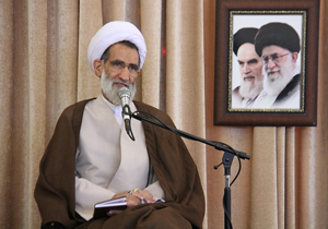 هنر از عوامل رشد و تعالی جامعه است