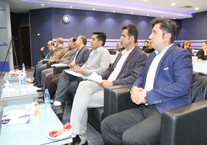 برگزاری سمینار آموزشی مدیریت راهبرانه در سنندج
