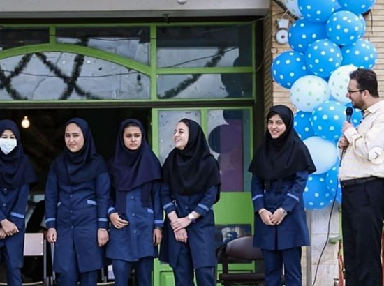 سورپرایز داور عصر جدید برای کودکان سیلزده در پایتخت قلبهای ایران + تصاویر سورپرایز داور عصر جدید برای کودکان سیلزده در پایتخت قلبهای ایران + تصاویر