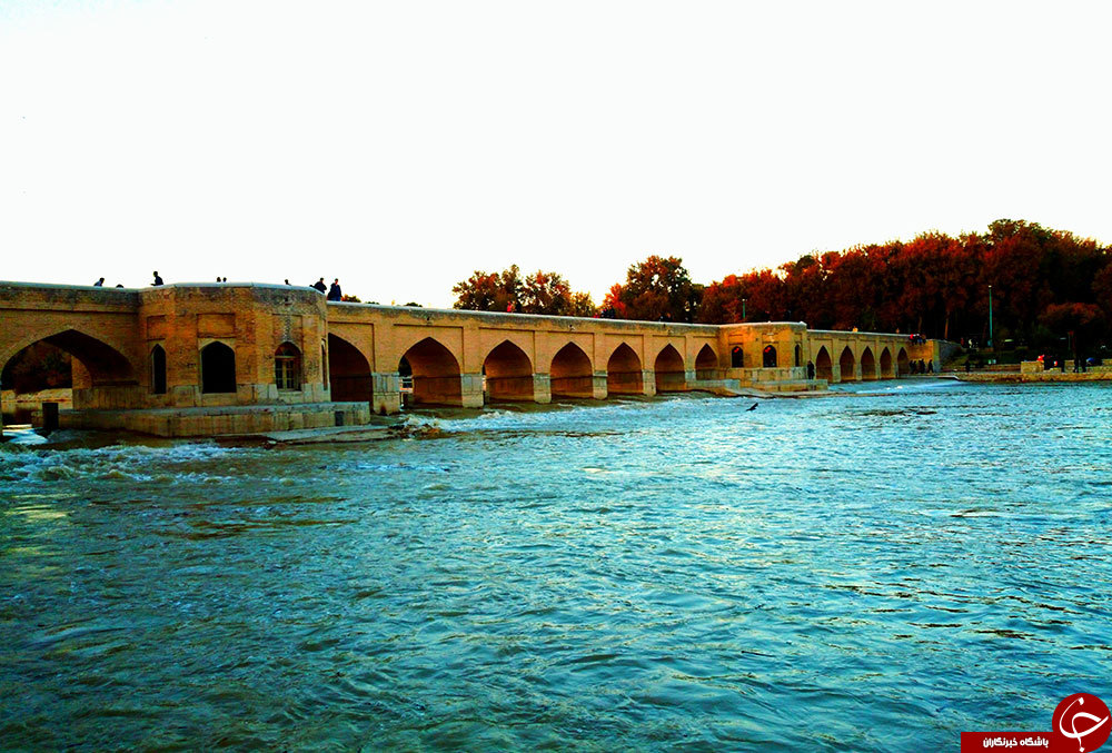 در سفر به اصفهان از 10 مکان دیدنی بازدید کنید!/ در حال ویرایش