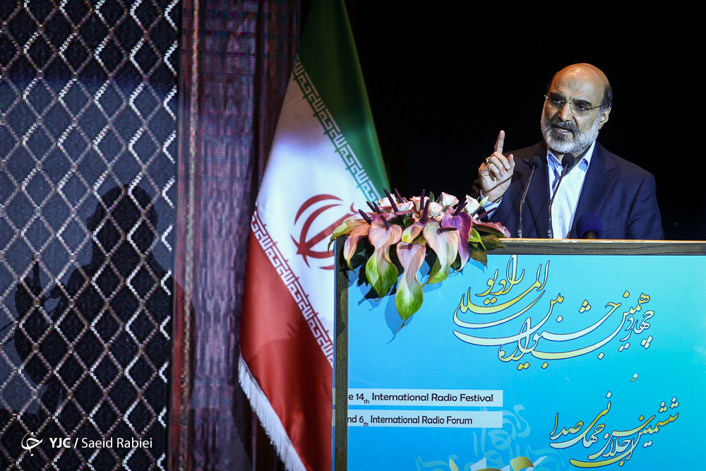 مردم ایران تحریم های آمریکا را به فرصتی برای رونق تولید تبدیل خواهند کرد