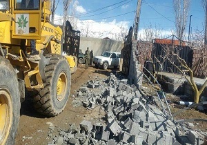 مقابله با ساخت و ساز‌های غیرمجاز در اردبیل