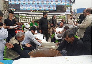 تجلیل از خادمان مواکب سیل زدگان در اندیمشک