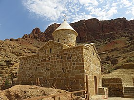 کلیسایی که به دست یک چوپان ساخته شد + تصاویر