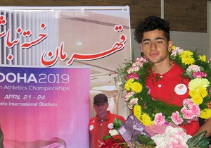 بازگشت رکورد شکن مسابقات دوومیدانی قهرمانی آسیا به تبریز