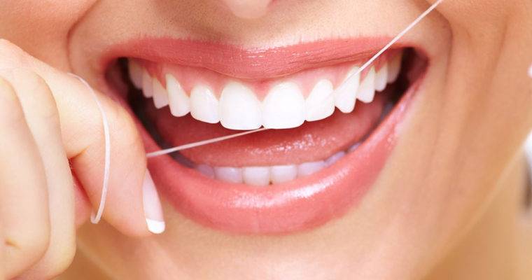 توصیه&zwnj;های طلایی برای درمان التهاب لثه/ باکتری&zwnj;هایی دهانی قلبتان را بیمار می&zwnj;کنند