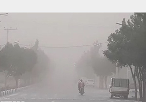 احتمال گرد و خاک محلی در مناطق شرق اصفهان