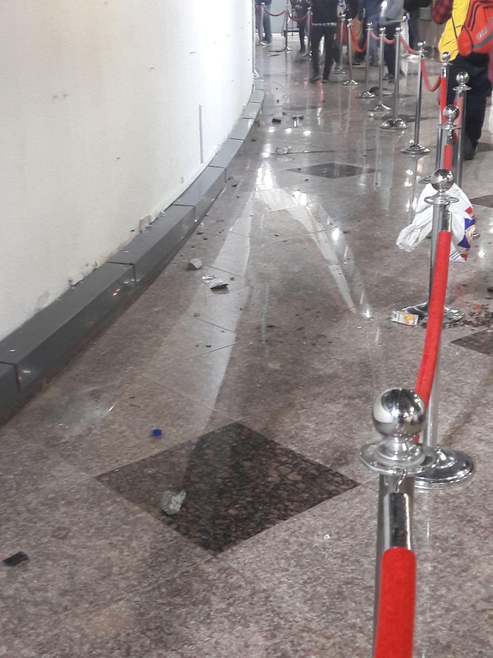 خسارت زدن هوداران سپاهان به ورزشگاه آزادی