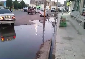 چهره زشت فاضلاب در میدان بسیج زابل + فیلم