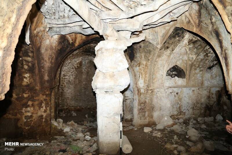 تصاویری از عمارت تاریخی که زباله&zwnj;دانی شد