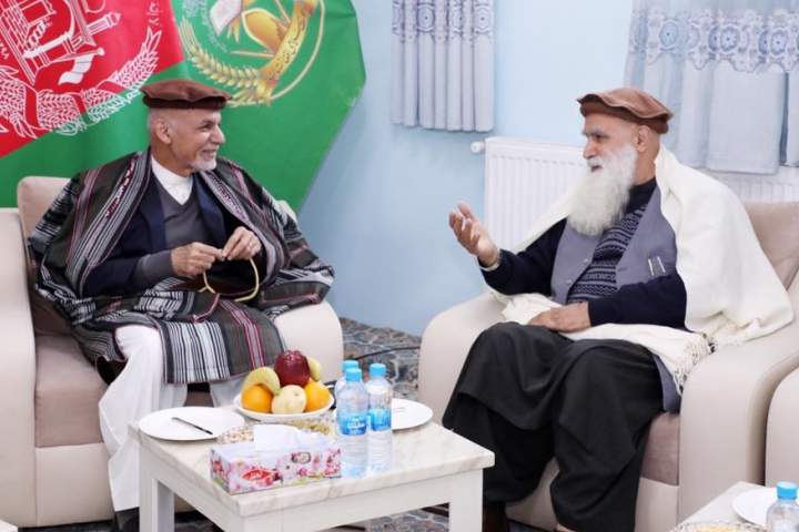 اشرف غنی به دیدار سیاف رفت