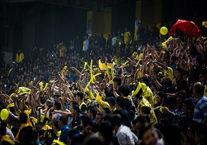 هواداران مراقب حرکات افراد فرصت‌طلب باشند