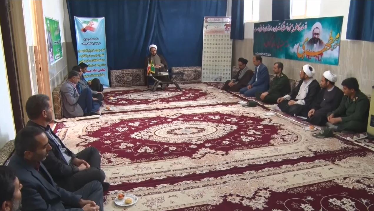 گرامیداشت هفته معلم وهفته عقیدتی سیاسی در کمیجان