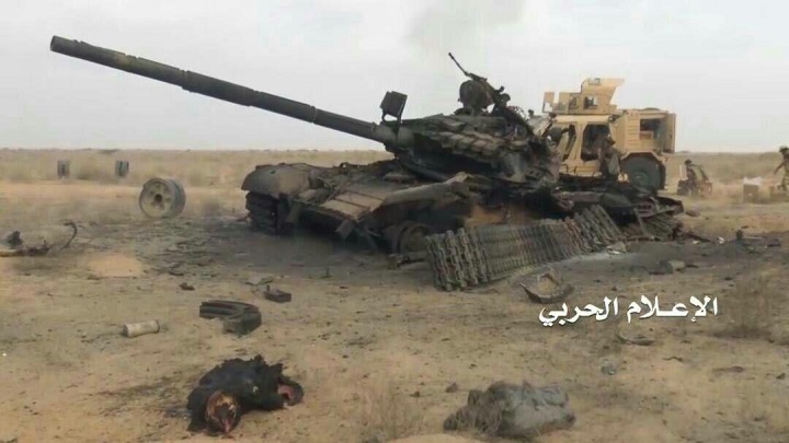 نابودی تانک سعودی در حمله موشک هدایت&zwnj;شونده یمنی&zwnj;ها + عکس