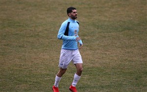علی کریمی: تنها شانس برای قهرمانی را از دست دادیم