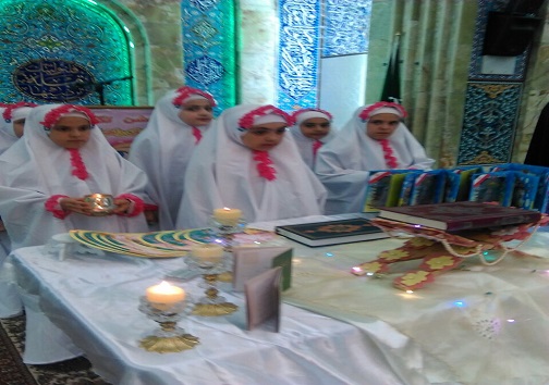 آئین جشن تکلیف دانش آموزان دختر سنندجی + تصاویر