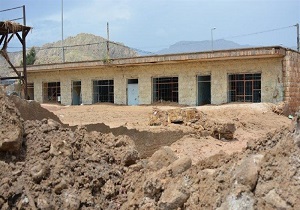 بازسازی ۳ هزار و ۹۷۴ واحد مسکونی شهری و روستایی پلدختر از سوی اصفهان