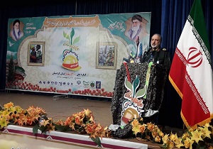 کارگران نقش مهمی در تحقق رونق تولید دارند