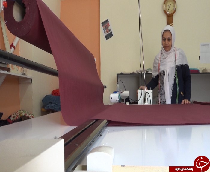 تلاش برای چرخاندن چرخ زندگی دیگران