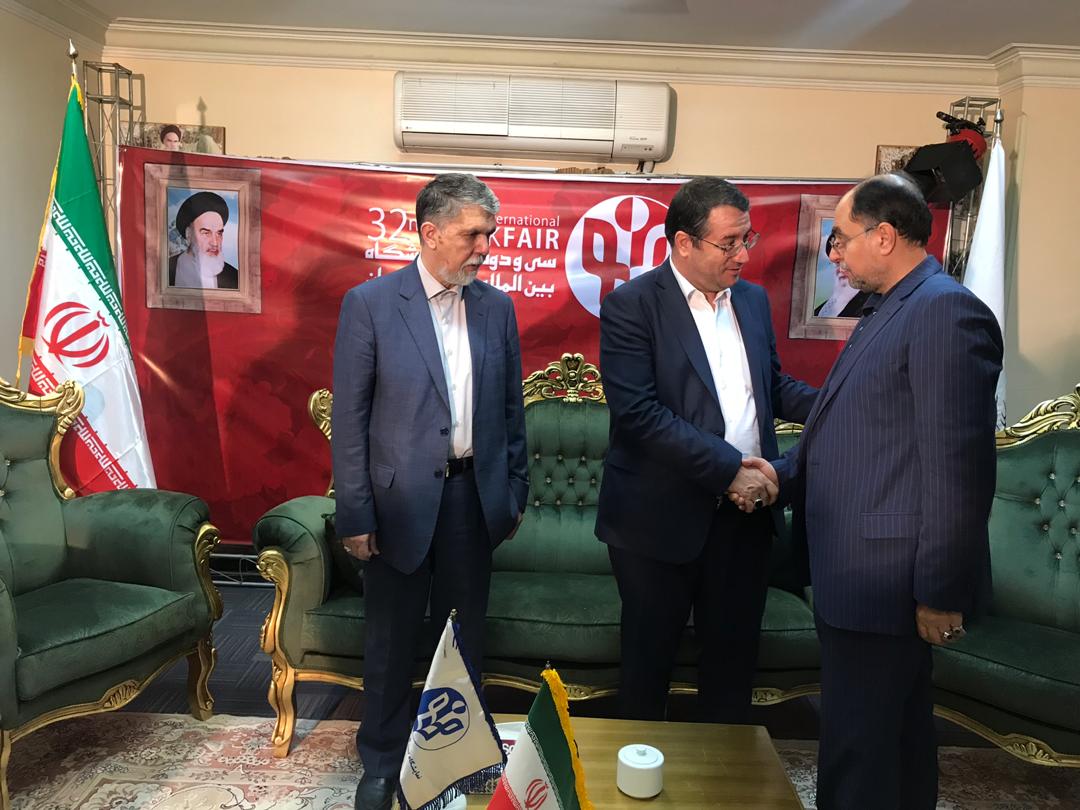 ابلاغ دستور رهبر معظم انقلاب برای ساماندهی وضع کاغذ