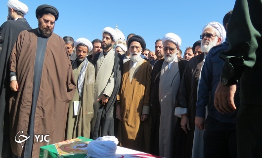 تشییع پیکر طلبه همدانی+ تصاویر