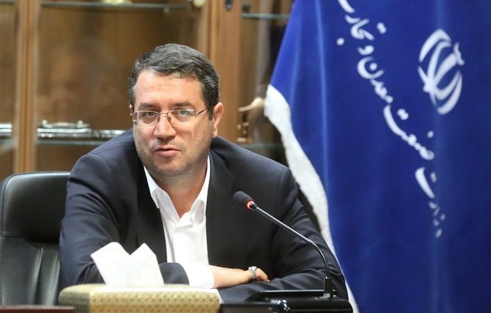فرایند توزیع کاغذ را اصلاح می&zwnj;کنیم/برخورد قانونی با محتکران