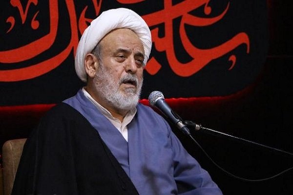 پیش من اقرار کن / راضی نیستم آبروتو پیش کسی ببری!