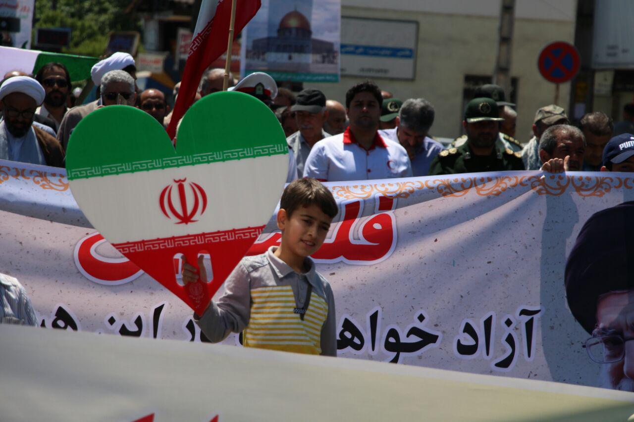 عکس&zwnj; ها و حاشیه&zwnj;های راهپیمایی قدس ۹8 در شهرستان های گیلان  + عکس