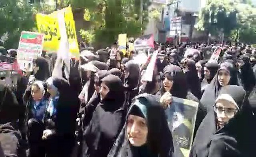 قدم های مردم روزه دار لرستان در راهپیمایی روز قدس به روایت تصویر