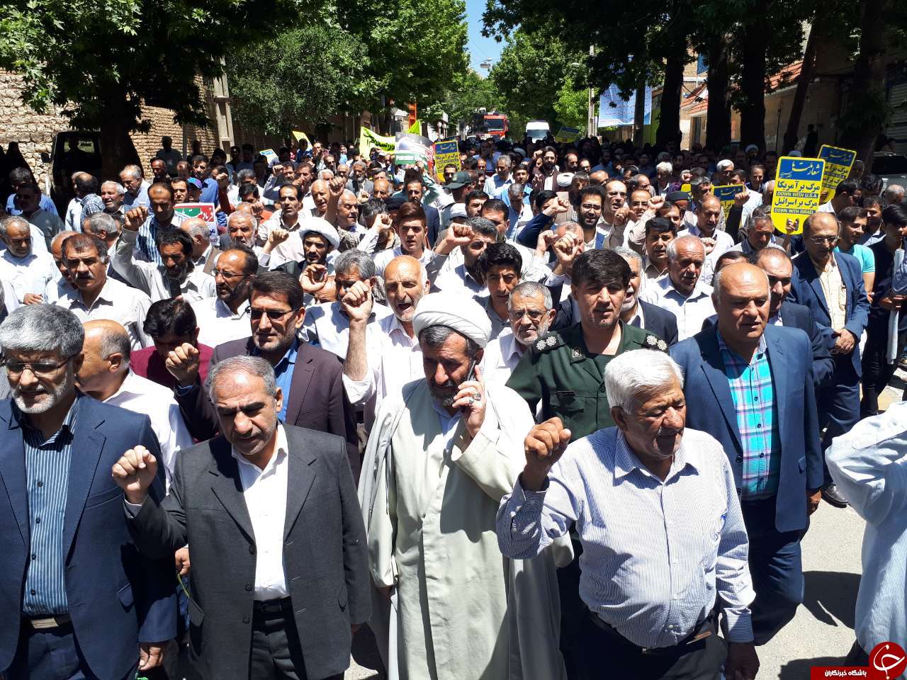 خروش مردم فارس در روز جهانی قدس/مشت&zwnj;های گره کرده، چون اشعه&zwnj;های خورشید قلب دشمن را می&zwnj;سوزاند + تصاویر