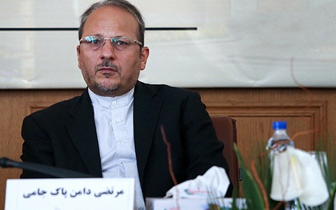 دامن پاک جامی سفیر ایران در پرتغال شد دامن پاک جامی سفیر ایران در پرتغال شد