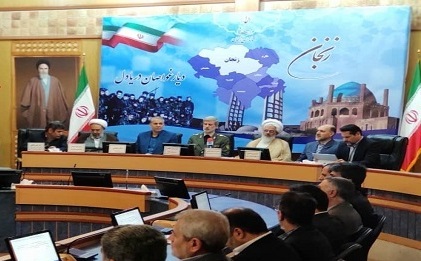 جلسه ستاد فرماندهی اقتصاد مقاومتی با حضور وزیر دفاع در زنجان