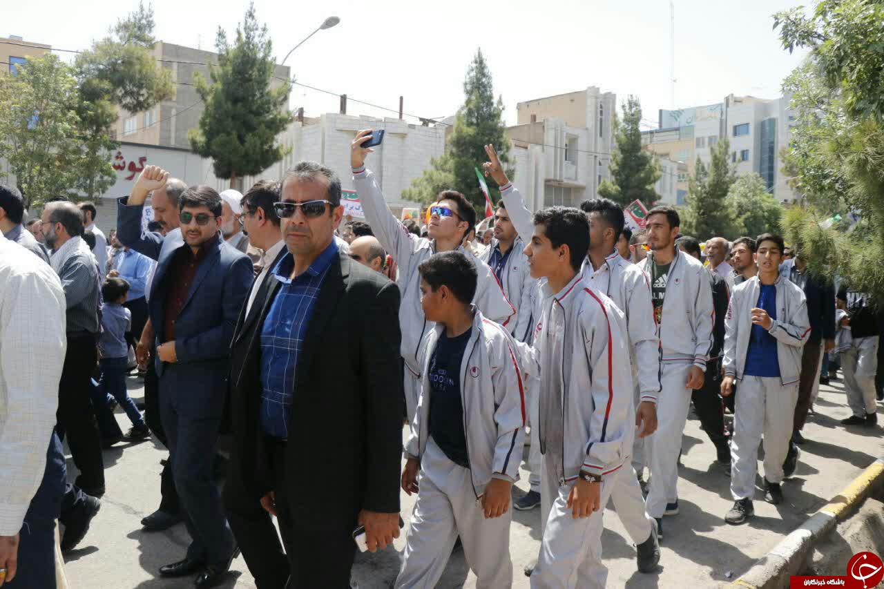 حضور پر شور جامعه ورزش و جوانان کرمان در راهپیمایی روز قدس