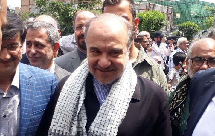 از حضور مسئولان و کلیمیان تا رونمایی از ماکت موشک ذوالفقار/ پیام انگلیسی ایرانیان به مردم جهان