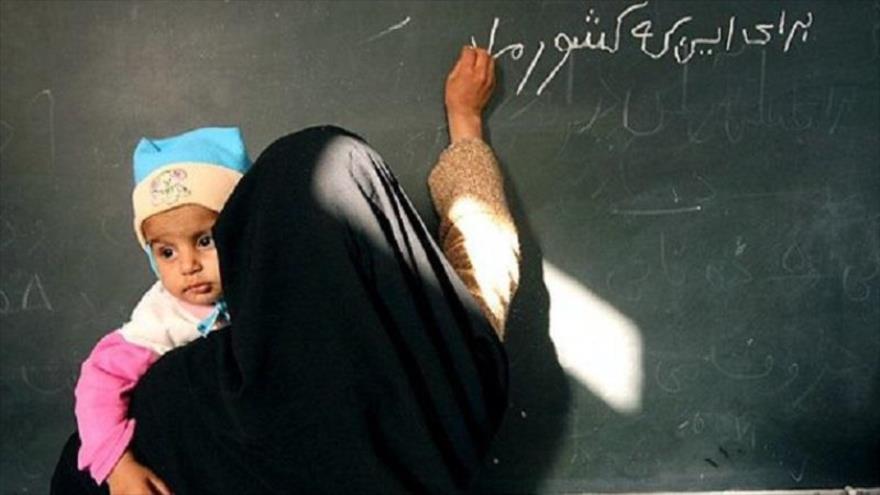 استفاده 1700سوادآموز از آموزش مهارت‌ها برای رونق تولید در مراکز یادگیری محلی کهگیلویه و بویراحمد