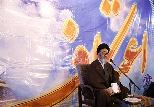 اعتکاف؛ نماد رویش معنوی انقلاب اسلامی است