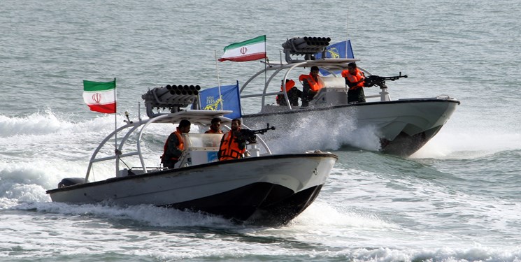 درگیری مسلحانه شناور&zwnj;های سپاه &laquo;دیر&raquo; با سوداگران مرگ/ یک قاچاقچی کشته شد